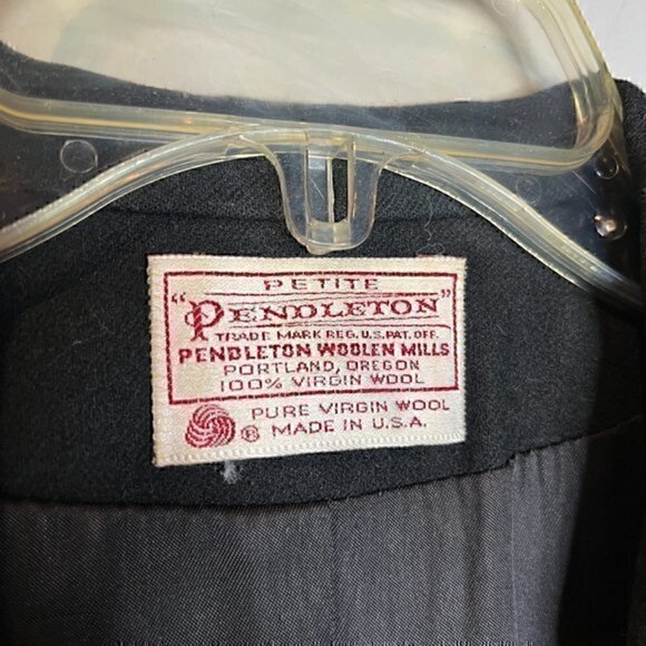 Vintage 1980's Pendleton black wool blazer - Picture 3 of 6